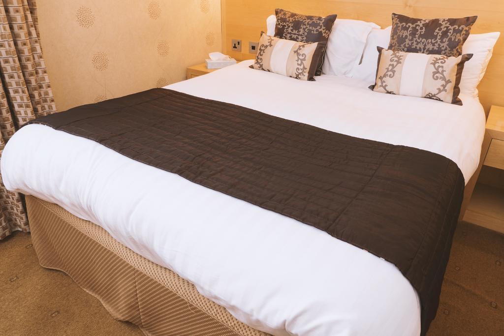 Trivelles Park Hotel Preston  Exterior foto