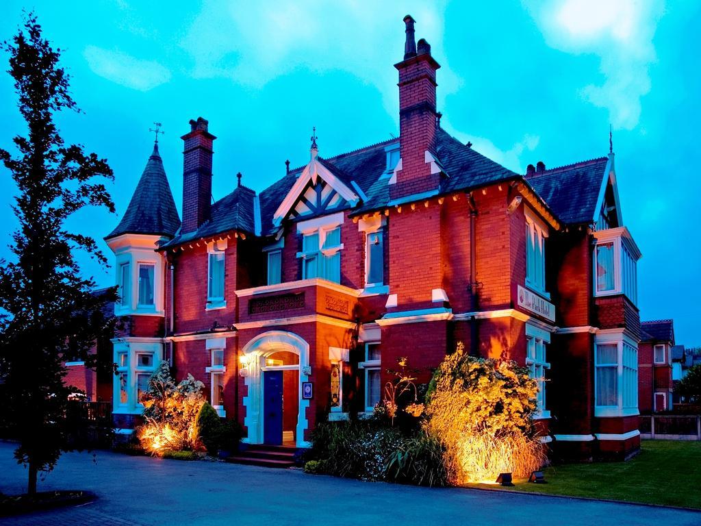 Trivelles Park Hotel Preston  Exterior foto